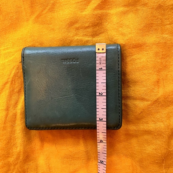 Fossil Wallet - Picture 3 of 5